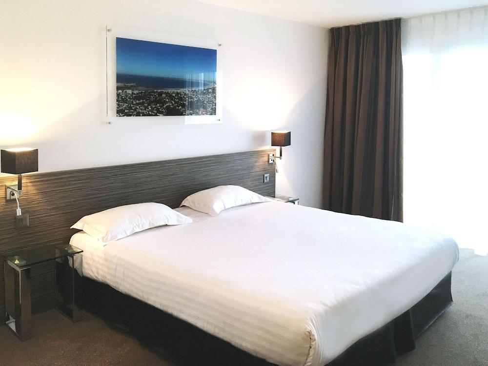 Golden Tulip 4*
